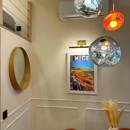 Appartement 3p Luxueux Au Coeur Du Vieil
